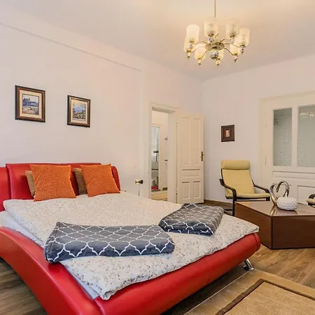 Apartment Wagner Estate 2- Central, Cozy, Terrace Brasov